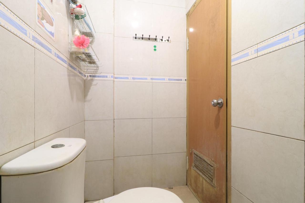 Eiffel Residence Batu Tulis 37 - Female Only Jakarta Exterior photo