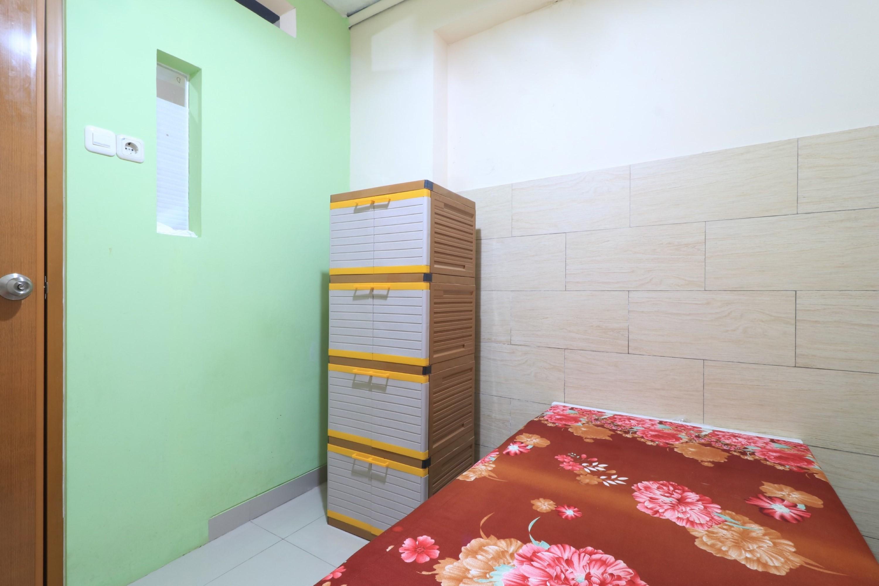 Eiffel Residence Batu Tulis 37 - Female Only Jakarta Exterior photo