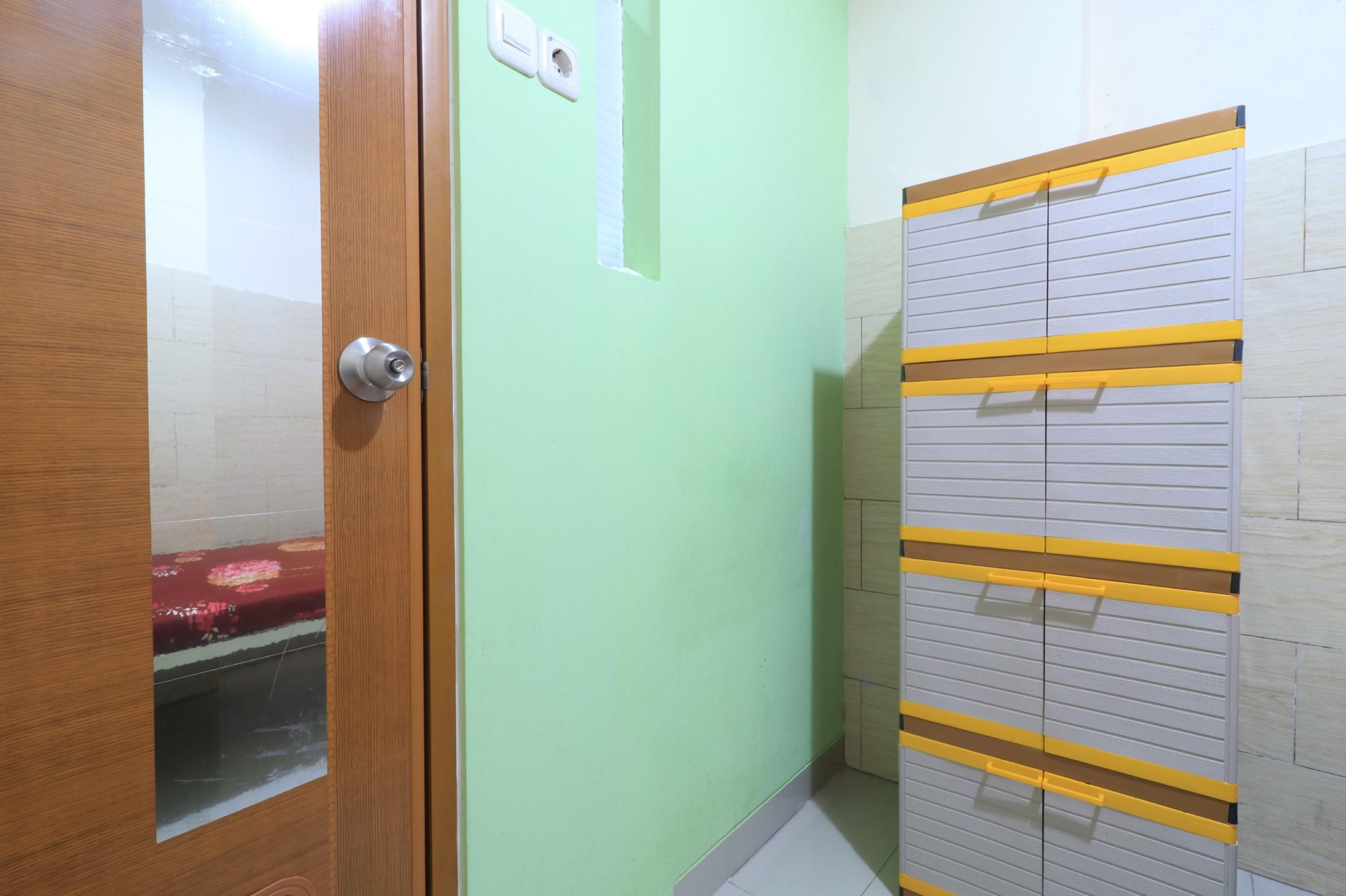 Eiffel Residence Batu Tulis 37 - Female Only Jakarta Exterior photo